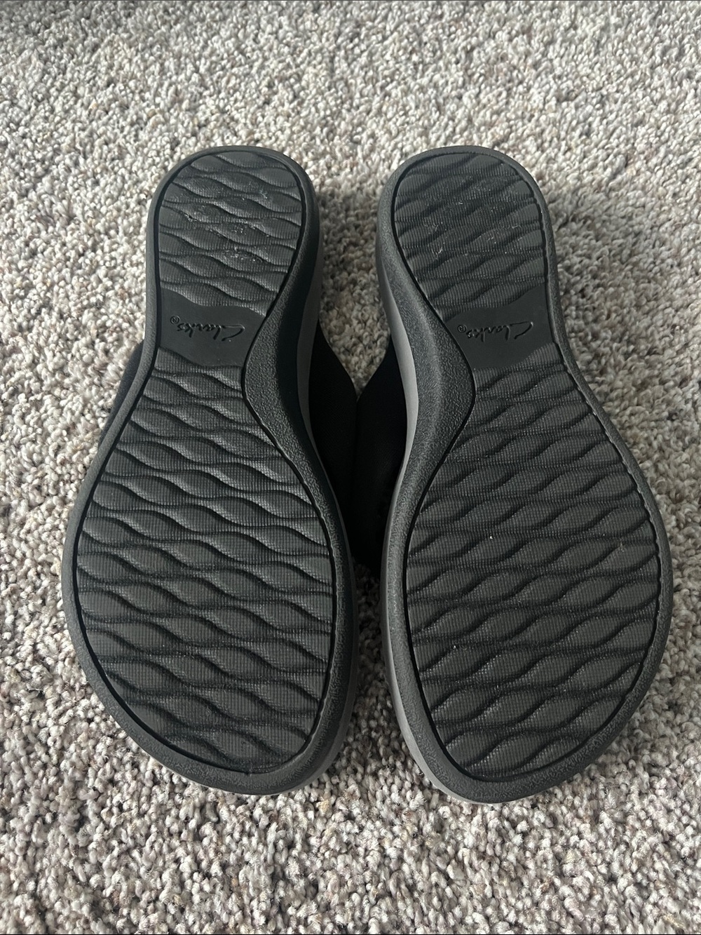 Clarks Cloudsteppers Women's Black Sandals - Size 8 - Picture 6 of 7